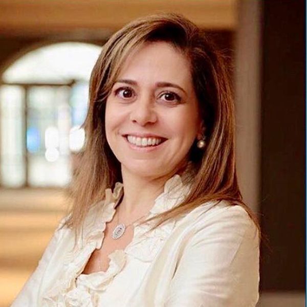 Dra. Cristina Chammas